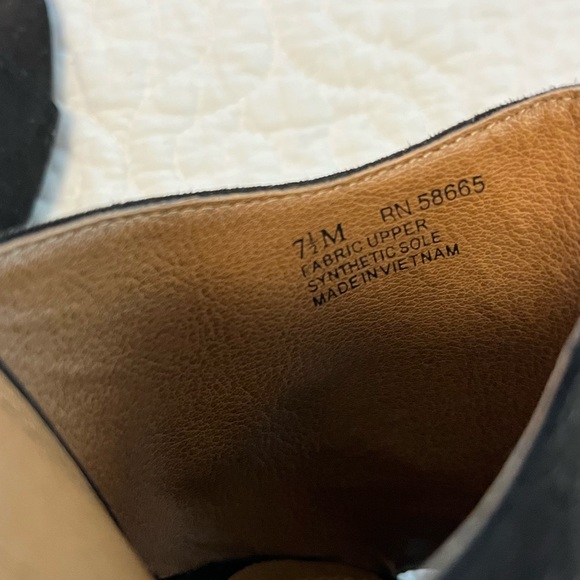 Black suede Mules size 7.5 - Picture 4 of 4